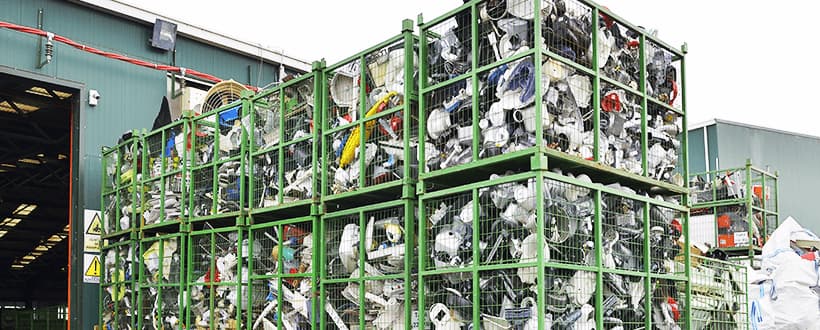 SIer：廃棄物用回収カゴの受け入れ管理